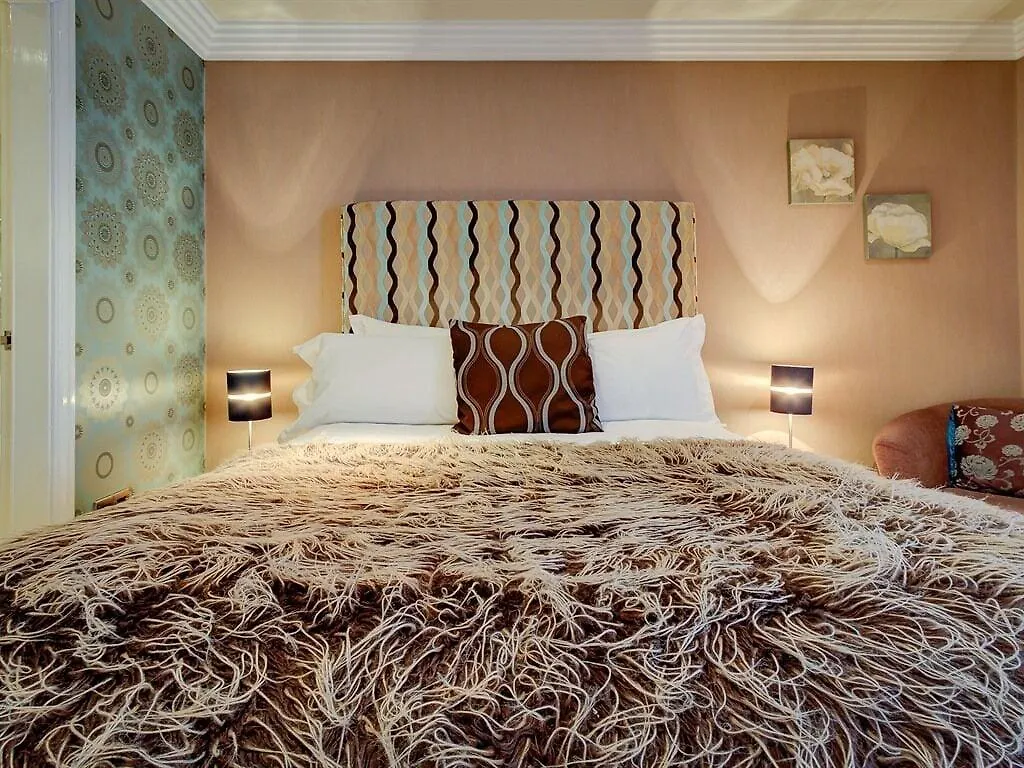 Number One South Beach Blackpool 5*,