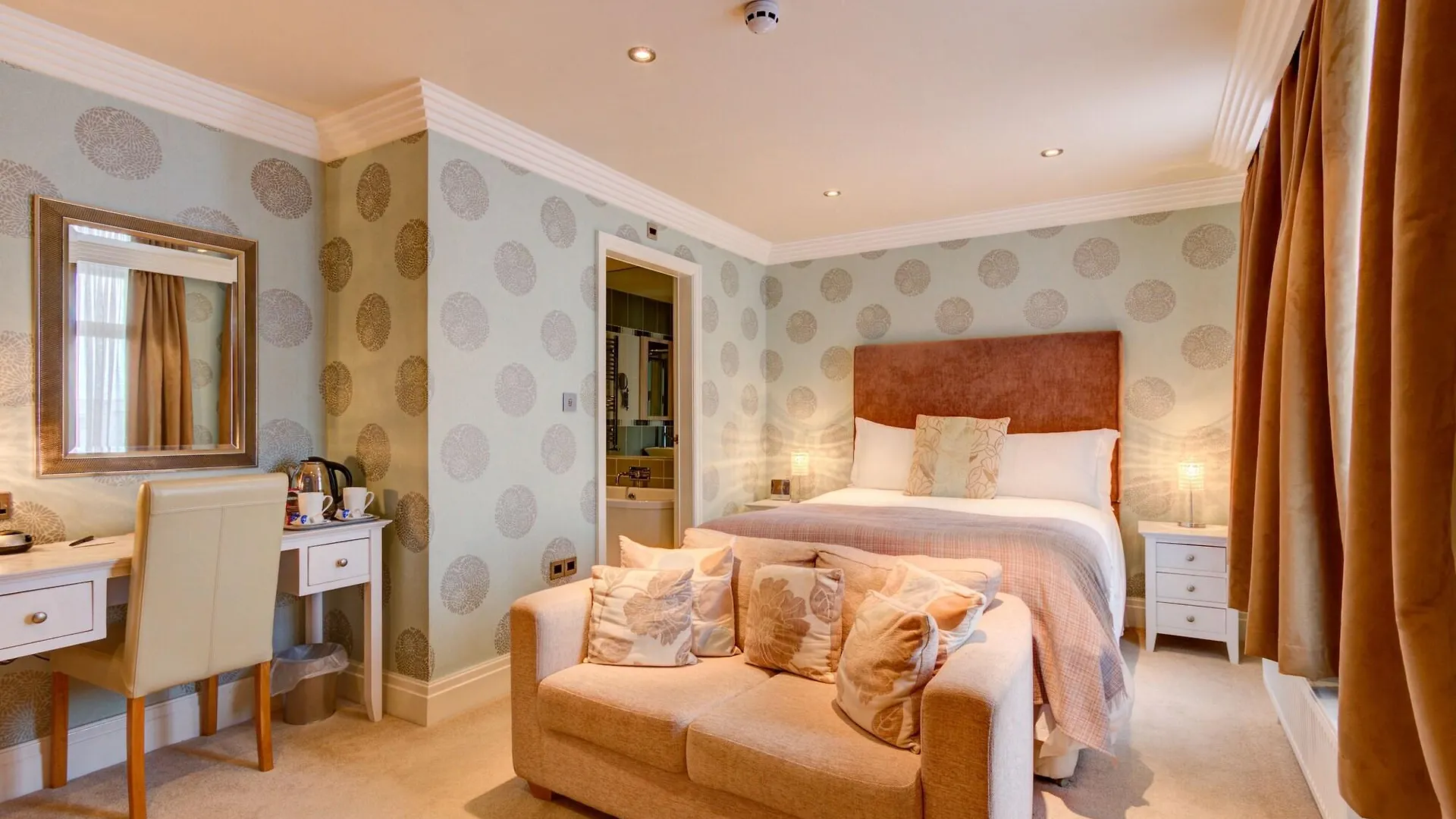 Number One South Beach Blackpool 5*,  United Kingdom