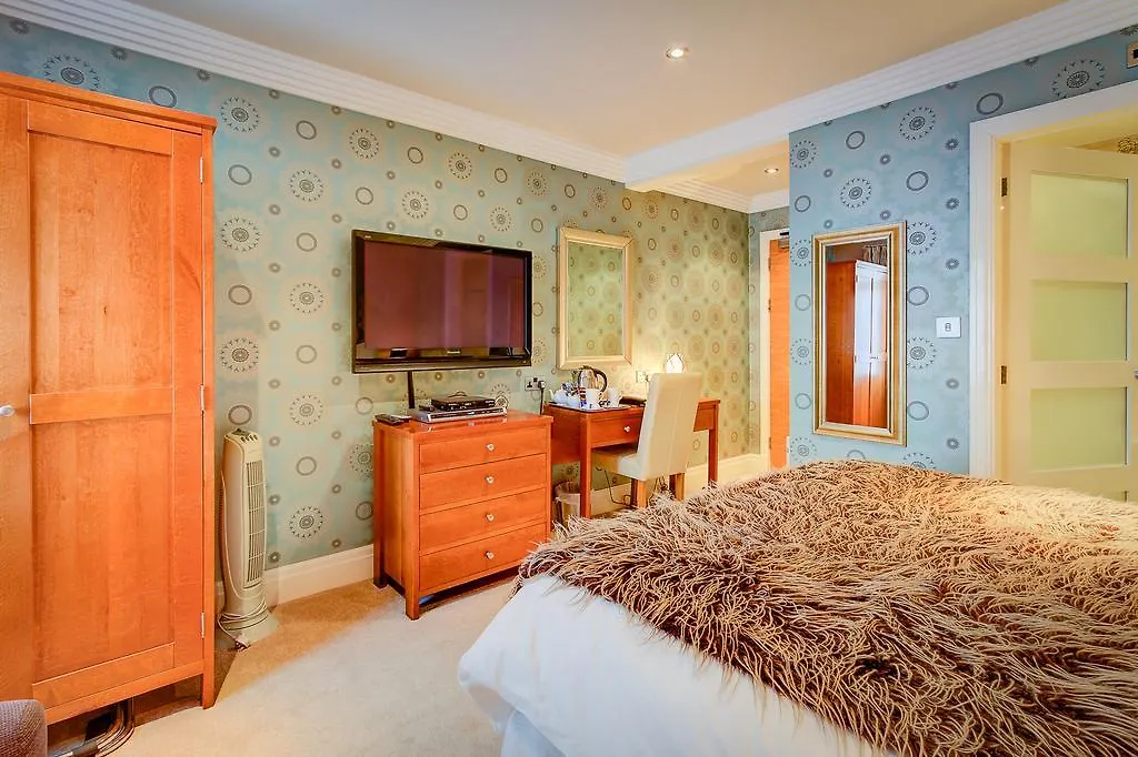 Number One South Beach Blackpool 5*,