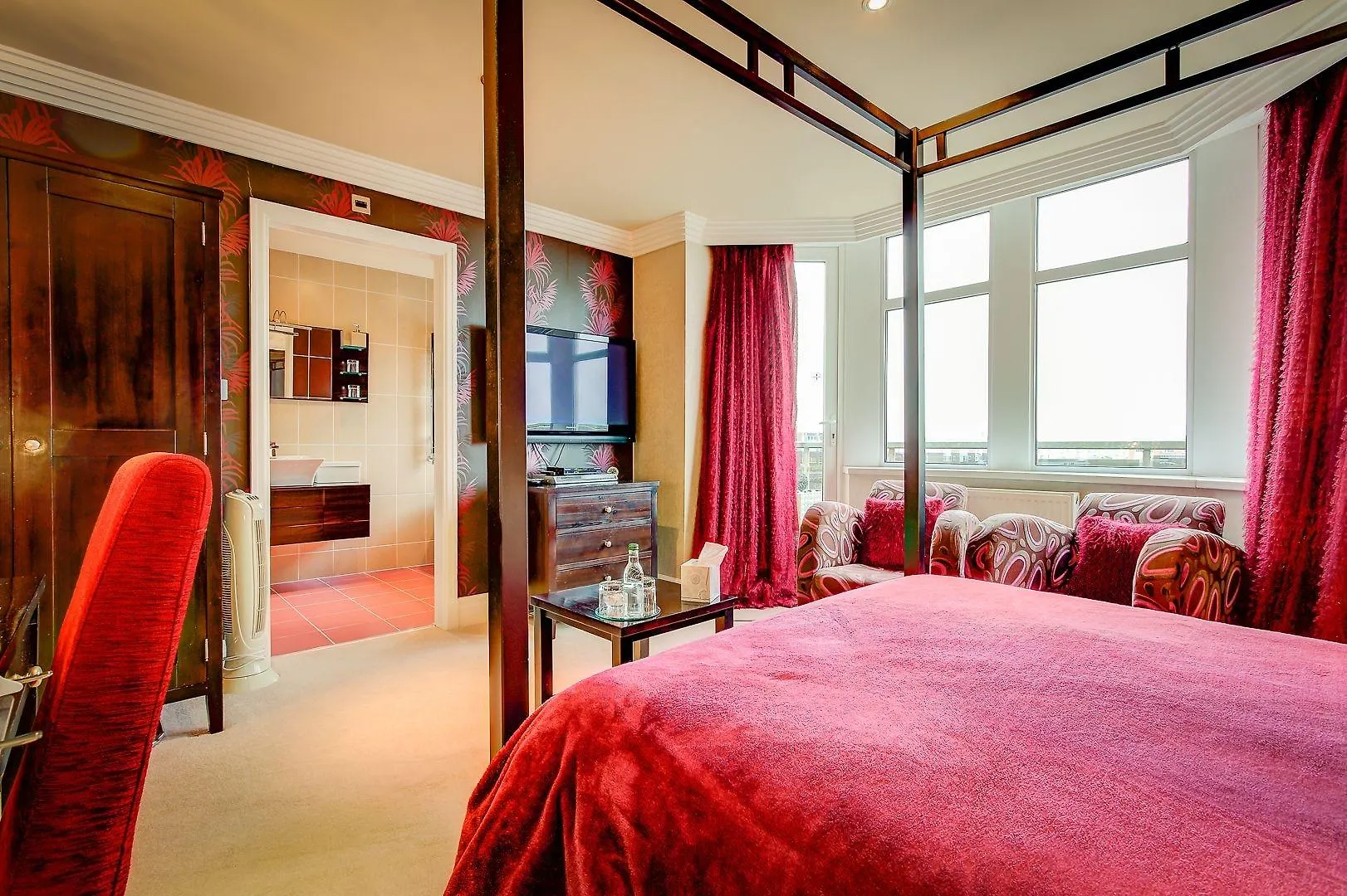 ***** Guest house Number One South Beach Blackpool United Kingdom